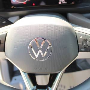 VW Crafter 2.0 TDi L3H3 140ks *KAMERA*