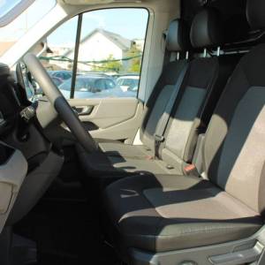 VW Crafter 2.0 TDi L3H3 140ks *KAMERA*