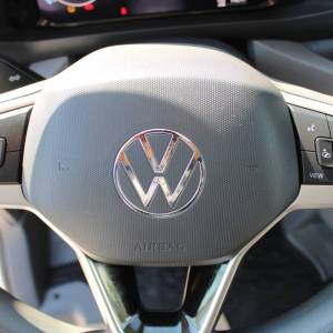 VW Crafter 2.0 TDi L3H3 140ks *KAMERA*