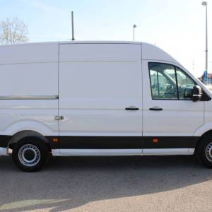 VW Crafter 2.0 TDi L3H3 140ks *KAMERA*