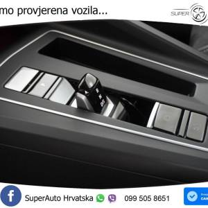 VW Golf 8 2.0 TDI DSG Life 150 KS, ACC+LED+GR SJED+VIRT+ASIST