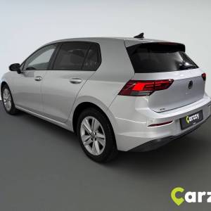 VW Golf 8 2.0 TDI LIFE - 3 godine jamstva