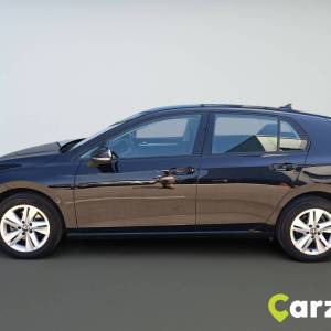 VW Golf 8 2.0 TDI LIFE - 3 godine jamstva