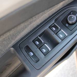 VW Golf VIII 1.0 eTSi DSG