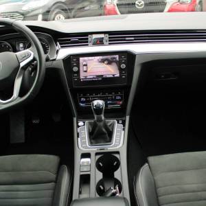 VW Passat 1.5 TSi Elegance *LED, NAVIGACIJA, KAMERA*