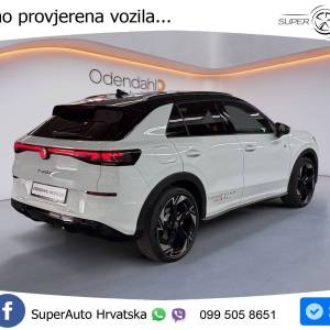 VW T-Roc 1.5 eTSI R-Line 150 KS, ACC+GR SJED+PARK