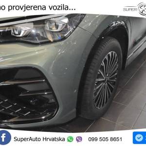 VW Tiguan 2.0 TDI 4M DSG R-Line 193 KS, LED+ACC+PANO+GR SJED+360+HEAD