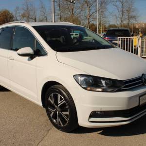 VW Touran 2.0 TDi DSG 150ks *VIRTUAL, NAVIGACIJA, KAMERA*