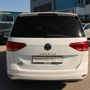 VW Touran 2.0 TDi DSG 150ks *VIRTUAL, NAVIGACIJA, KAMERA*