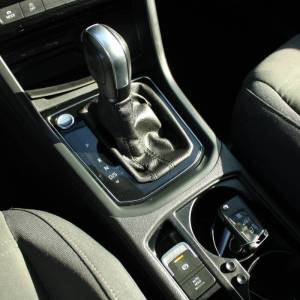 VW Touran 2.0 TDi DSG 150ks *VIRTUAL, NAVIGACIJA, KAMERA*