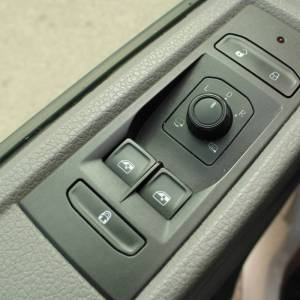 VW Transporter 2.0 TDi 150ks N1 - 6 sjedala