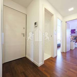 Zadar - Mocire | 3S+DB stan s vrtom