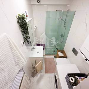 Zadar - Mocire | 3S+DB stan s vrtom