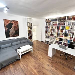 Zagreb-Centar, dvosoban stan površine 43m2 u prizemlju zgrade