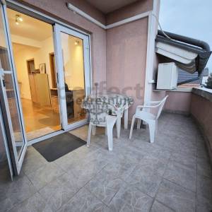 Zagreb-Dubrava, 2-sobni stan s terasom, 68m2, za studente