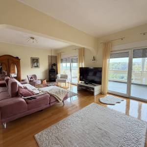 Zagreb, Dubrava-Novoselec, Kuća s dva stana 358 m2, na parceli  od  911 m2