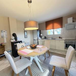 Zagreb, Dubrava-Novoselec, Kuća s dva stana 358 m2, na parceli  od  911 m2