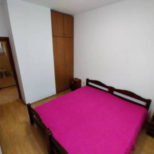 Zagreb, Gajevo, 2S stan u prizemlju kuće za smještaj stranih radnika