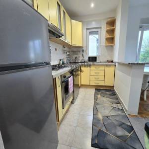 Zagreb-Gornja Kustošija, 2S stan s loggiom 52m2, mirna lokacija