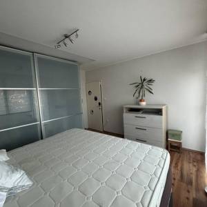 Zagreb, Grad mladih, 4-sob. stan 100m2 u kući, mirna lokacija, parking