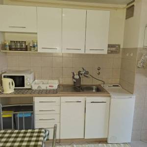 Zagreb-Mlinovi, funkcionalan 2s stan 51m2 s terasom, zaseban ulaz