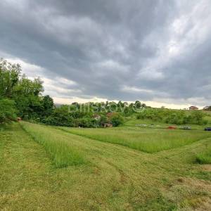 Zagreb, Prodaja,Gajnice, zemljište površine 2582 m2