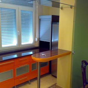 Zagreb-Sigečica, 3-sobni stan 73m2, stambena ili poslovna namjena