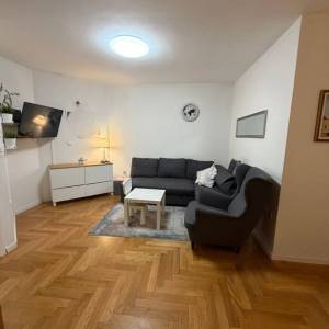 Zagreb-Trešnjevka, 2.5-sobni stan 60m2 na odličnoj lokaciji