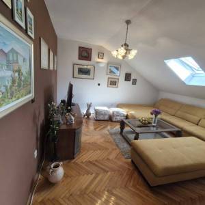 Zagreb-Trešnjevka, Sokolgradska, 4-sobni stan 103m2+šupa, namješten