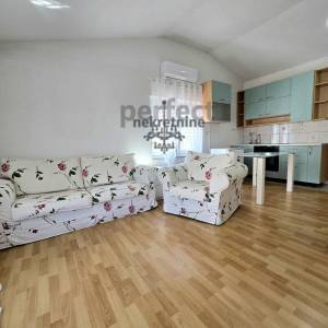 Zagreb-Trnava, 1.5-sob, 55m2, 1.kat, terasa, parking