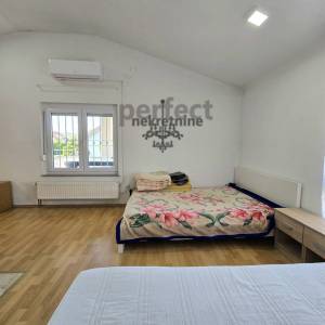 Zagreb-Trnava, 1.5-sob, 55m2, 1.kat, terasa, parking