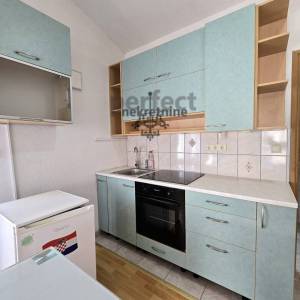 Zagreb-Trnava, 1.5-sob, 55m2, 1.kat, terasa, parking