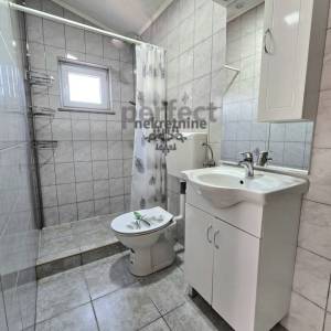 Zagreb-Trnava, 1.5-sob, 55m2, 1.kat, terasa, parking