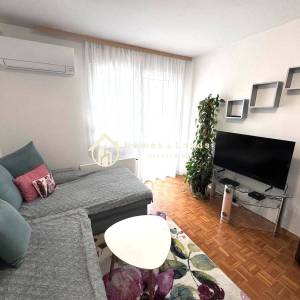 Zagreb,,Grižanska,namješten 3-S namješten stan 55m2 na 2katu zgrada s liftom