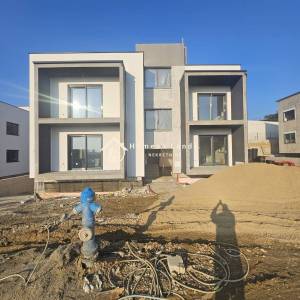 Zagreb,Oporovec,4-S 87m2(S2P4) u prizemlju s parkingom,garažom i vrtom