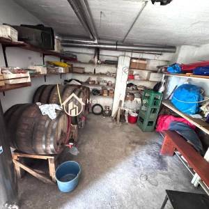 Zagreb,Sesvete,obiteljska kuća 270m2 s velikim prostranim dvorištem