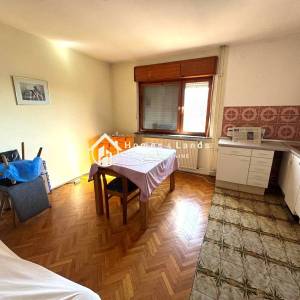 Zagreb,Sesvete,obiteljska kuća 270m2 s velikim prostranim dvorištem