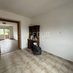 Zakup, Hosti, poslovni prostor, 53m2