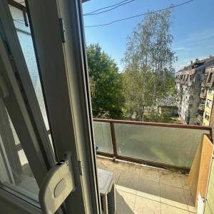 Zaprešić, kompletno adaptiran stan 32m2 s loggiom