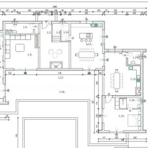 Zemljište s pravomoćnom građevinskom dozvolom za kuću s bazenom!