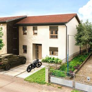 Zemljište za Obiteljsku Kuću 90m2. Muntić.