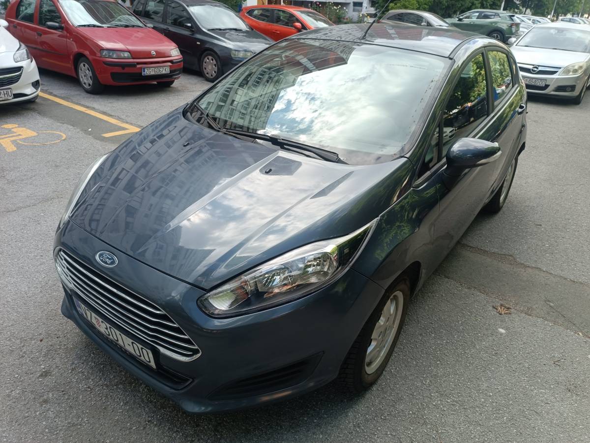 167tkm 2013.g. 1.5TDCi Ford Fiesta