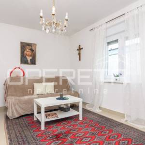 ADAPTIRANA SAMOSTOJEĆA KUĆA, PRODAJA, VINKOVEC, OKOLICA VRBOVCA, PARCELA OD 42.9