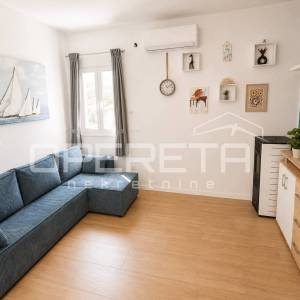 APARTMAN / KUĆA SA DVIJE STAMBENE JEDINICE – OKRUG GORNJI, ČIOVO