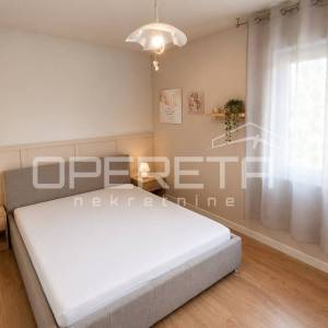 APARTMAN / KUĆA SA DVIJE STAMBENE JEDINICE – OKRUG GORNJI, ČIOVO