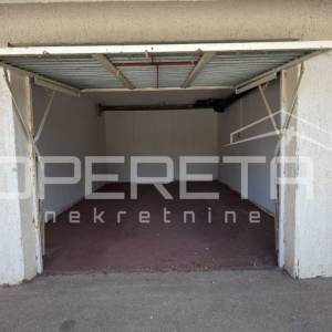 APARTMAN, POGLED NA MORE, GARAŽA, SKLADIŠTE, NOVI VINODOLSKI, 89 M2