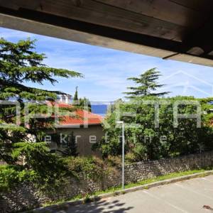 APARTMAN, POGLED NA MORE, GARAŽA, SKLADIŠTE, NOVI VINODOLSKI, 89 M2