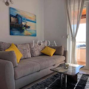 Apartmanska vila sa 8 apartmana 