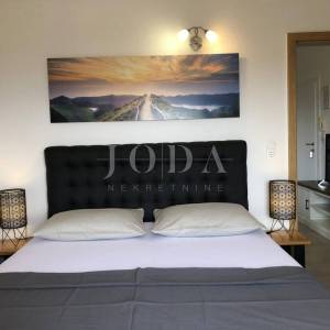 Apartmanska vila sa 8 apartmana 