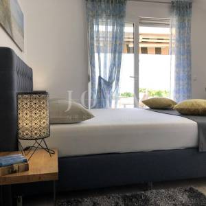 Apartmanska vila sa 8 apartmana 